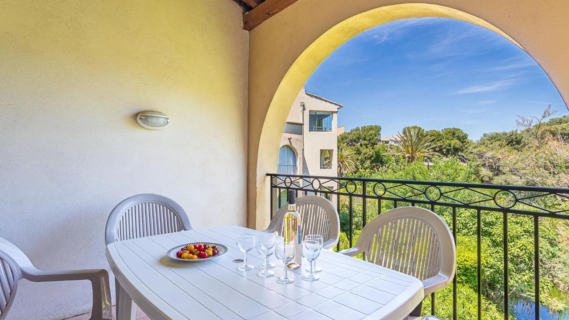 Apartment Les Rivages De Coudouliere-7 By Interhome Six-Fours-les-Plages
